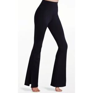 POP Fit Harlow Flare Leggings 2XL NWT High Rise Black Pockets
